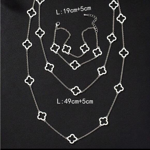 Silver Four Leaf Clover Necklace Bracelet Set Luxury Two Piece Set - Picture 4 of 4